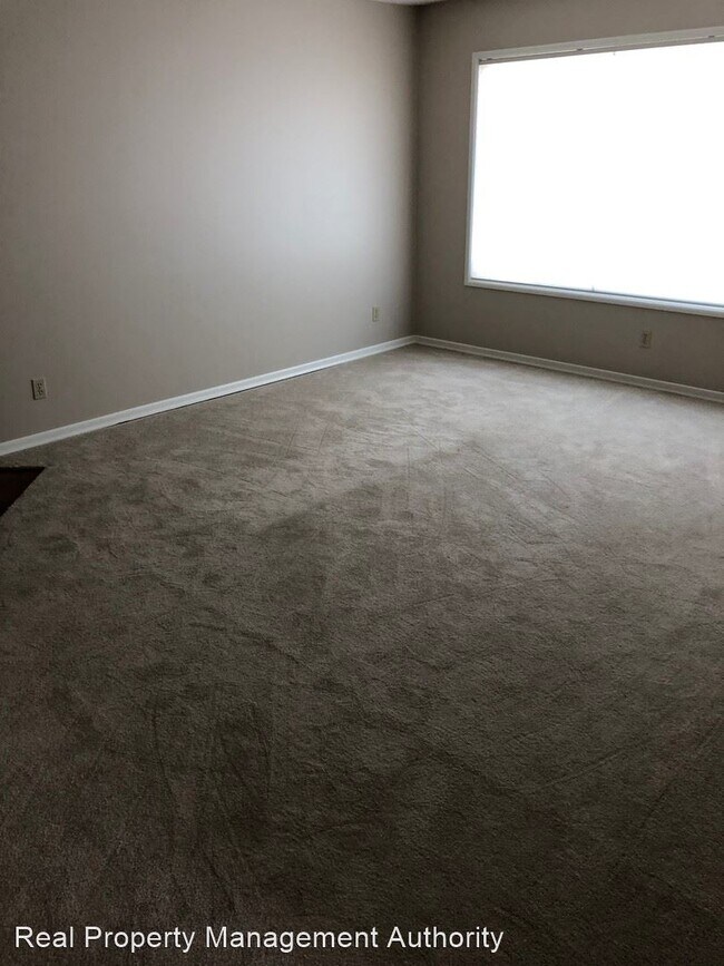 Foto del edificio - 2 br, 1 bath House - 2206 E. 17th St