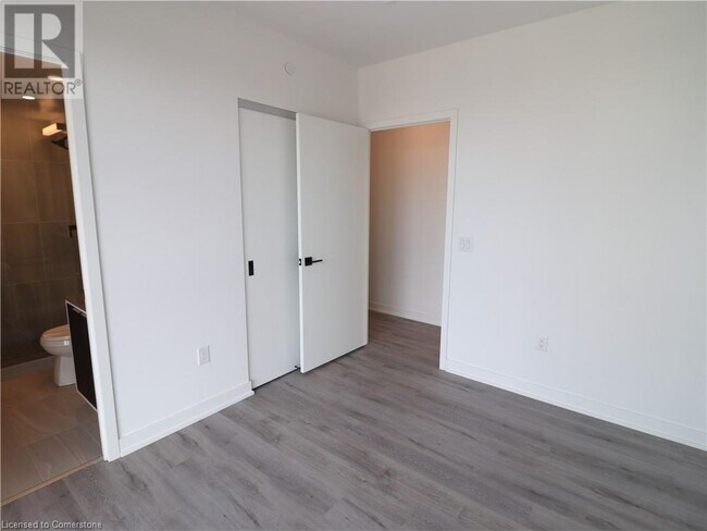 Building Photo - 36 Zorra St
