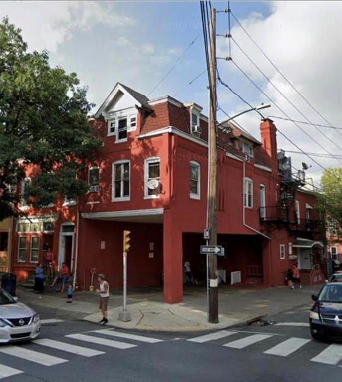 401 N 7th St Unit 4, Allentown, PA 18102 Room for Rent in Allentown