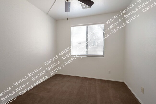 Building Photo - 2715 S Cupertino Dr