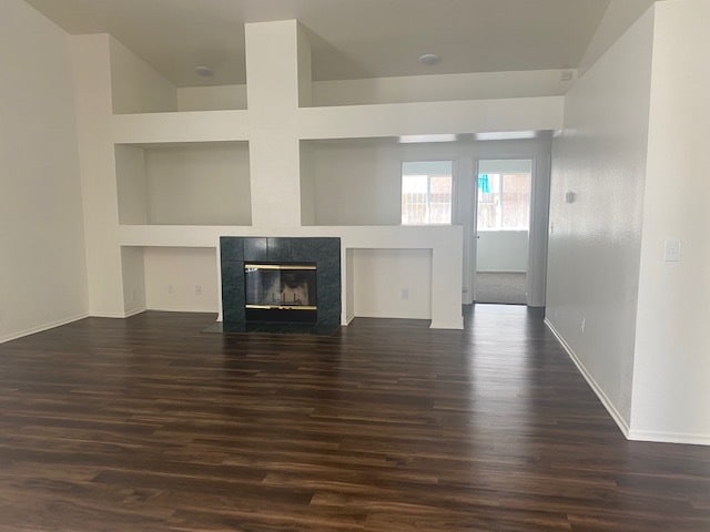 Foto del edificio - 43514 Mahogany St