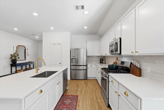 Foto del edificio - 9919 Kingston Liberty Ln