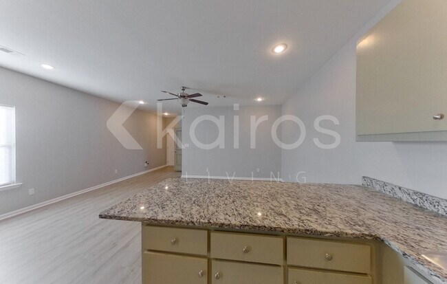 Foto del edificio - 2013 Wilson Rd