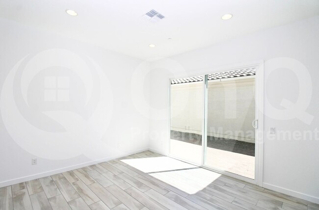 Building Photo - 3863 E Bartlett Way