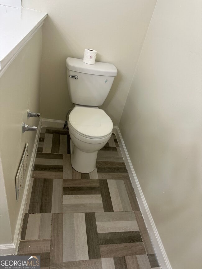 Building Photo - 465 Eagles Crossing Cir