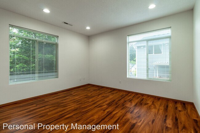 Foto del edificio - 4 br, 3.5 bath House - 3604 NE 81st Cir