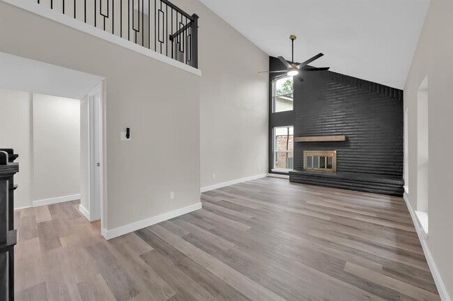 Building Photo - 3526 Indian Forest Dr