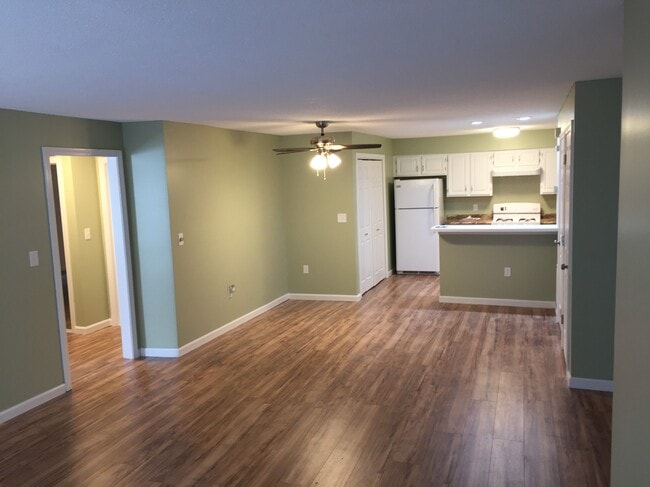 Building Photo - 507 Ashmead Cmn