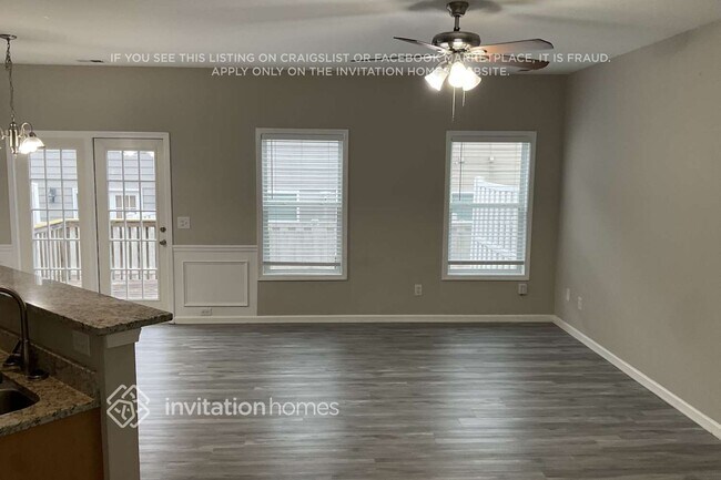 Foto del edificio - 1816 Willow Branch Ln