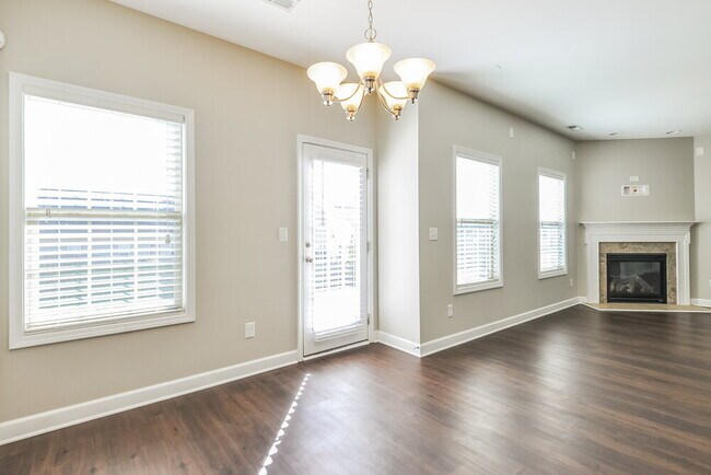 Building Photo - 408 McCarthy Dr