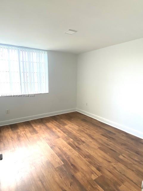 Foto del edificio - 2061 Renaissance Blvd
