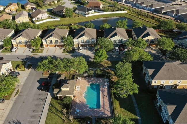 Photo - BEAUTIFUL, SPACIOUS,   2 BEDROOMS, 2 BATH TOWNHOME.