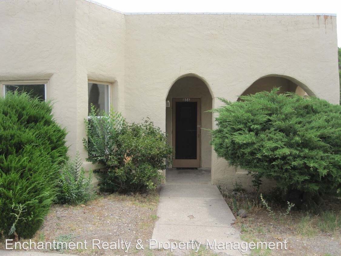 806 N B St, Silver City, NM 88061 Condo for Rent in Silver City, NM