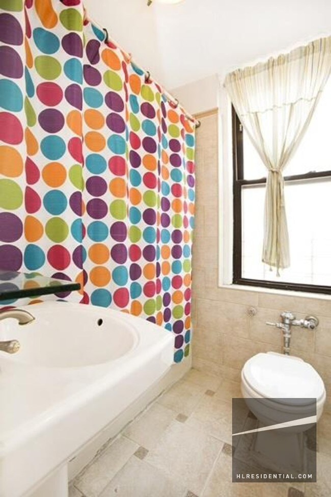 Foto del edificio - 3563 88th St
