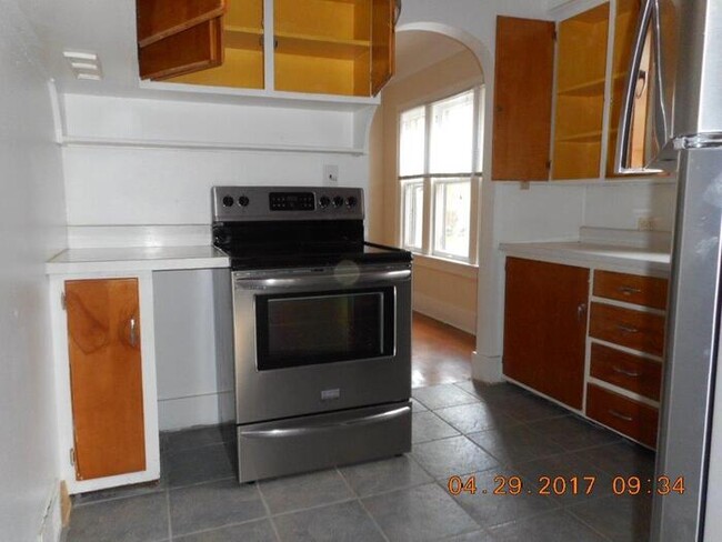 Foto del edificio - Awesome 3bed 2 bath house in downtown Kala...