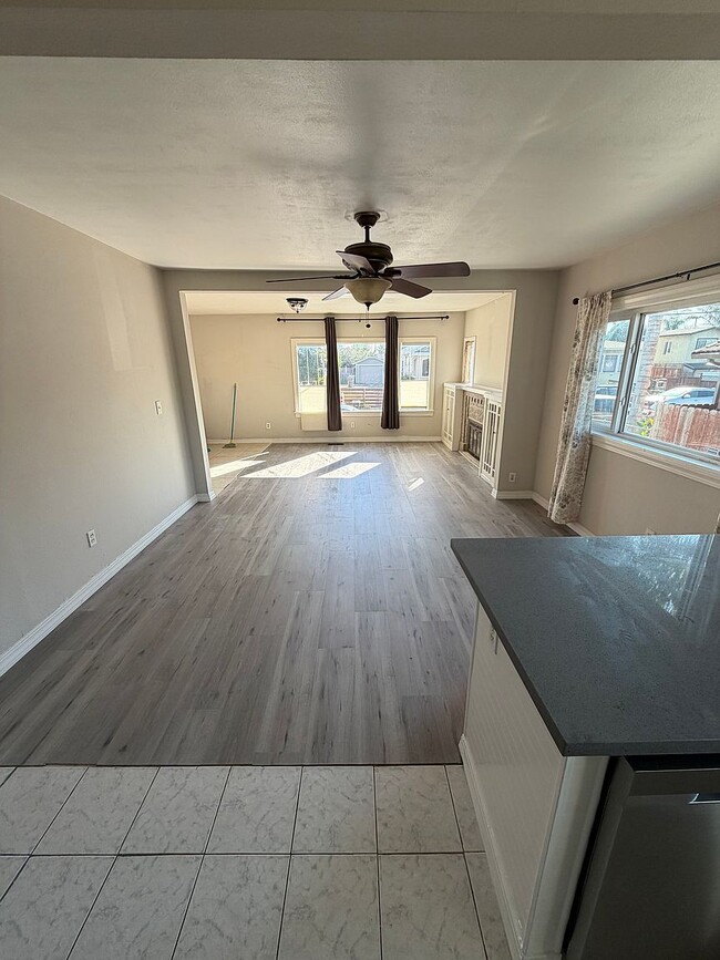 Building Photo - 1215 107th Ave