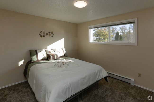 Master Bedroom - Talsman Apartments
