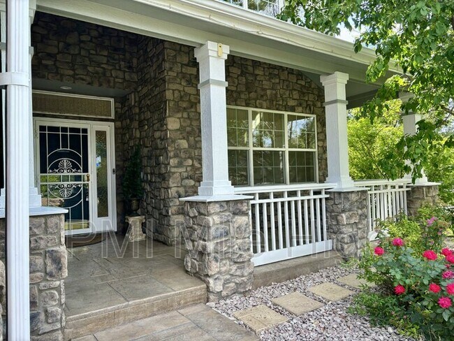 Foto del edificio - 13858 Muirfield Cir