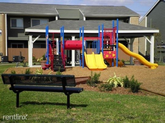 Building Photo - 7600 Creekbend Dr