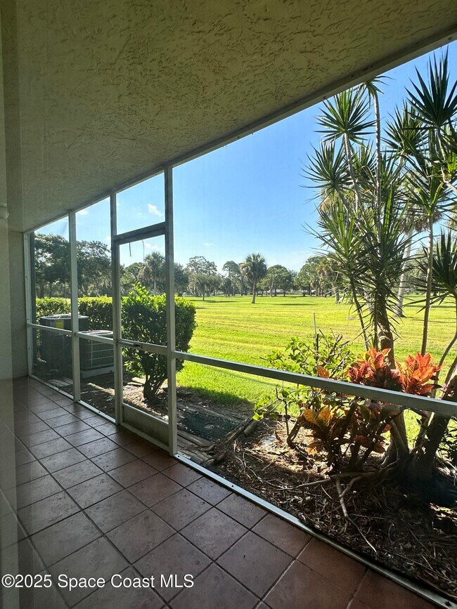 Foto del edificio - 1600 Woodland Dr
