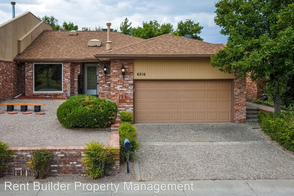 Primary Photo - 2 br, 2 bath House - 6216 Osuna Rd. NE
