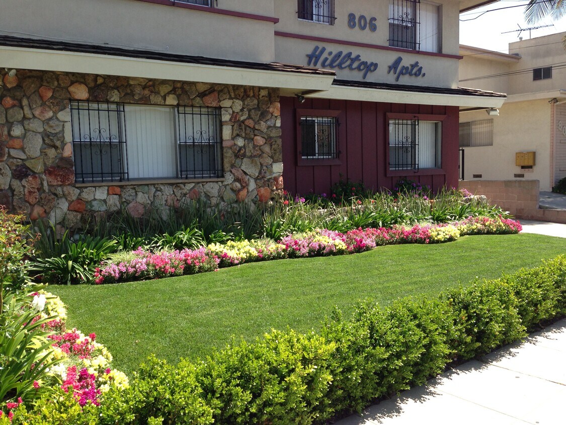 Foto del edificio - 806 Edgewood St