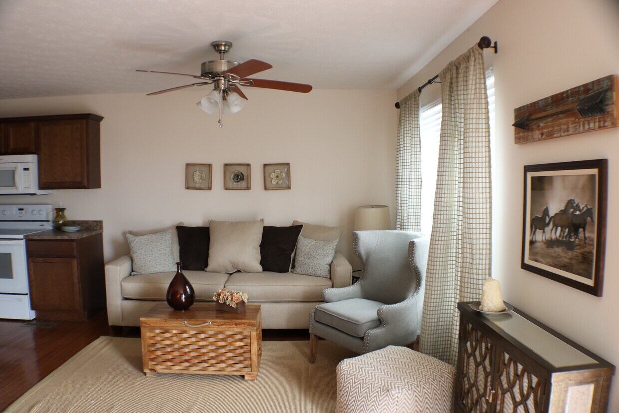 32 Sugar Maple Ln, Ona, WV 25524 Townhome Rentals in Ona WV