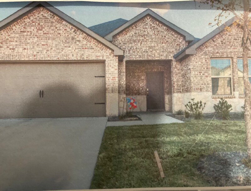 Primary Photo - 3871 Emerald Dr