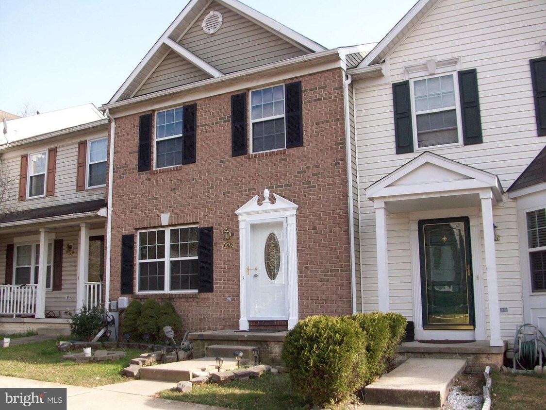Building Photo - 6506 Ridgeborne Dr