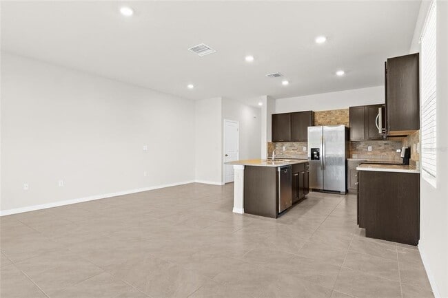 Building Photo - 11407 Planetree Pl