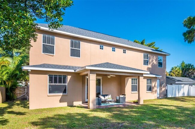 Foto del edificio - 4010 W Swann Ave