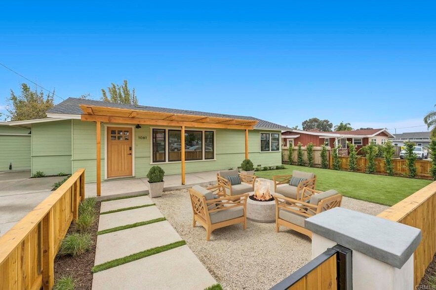 Foto principal - 1061 Buena Vista Way