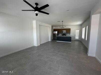 Building Photo - 7444 Norte Vly Ln