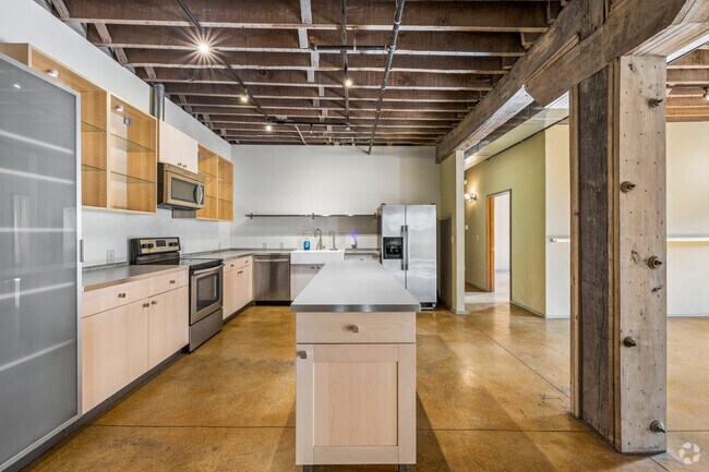 2 habitaciones, 2 baños - 1760 pies cuadrados - Cocina - Harrison Terminal Lofts