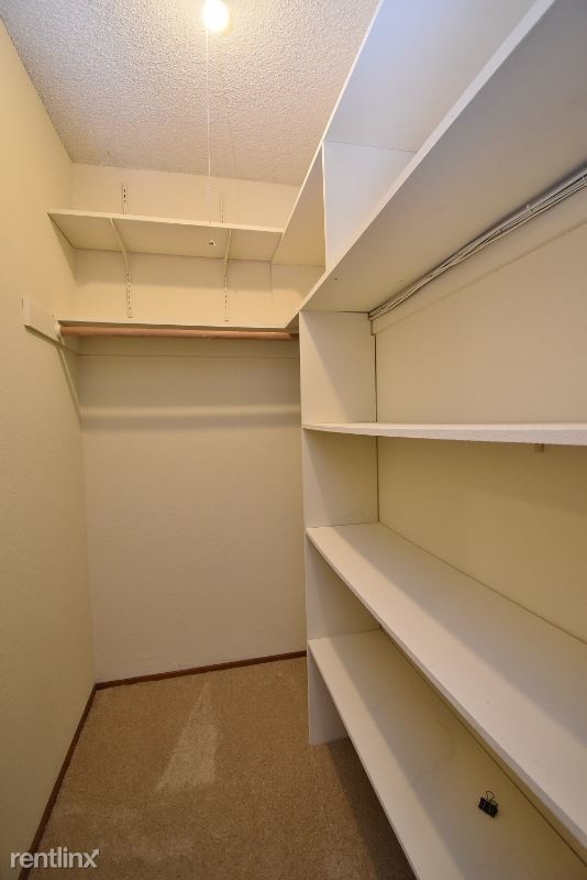 Building Photo - 2 br, 1 bath House - 2380 Goldcrest Cir
