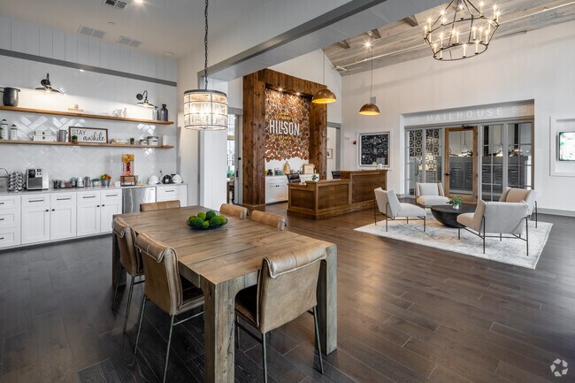 Interior Photo - The Hillson