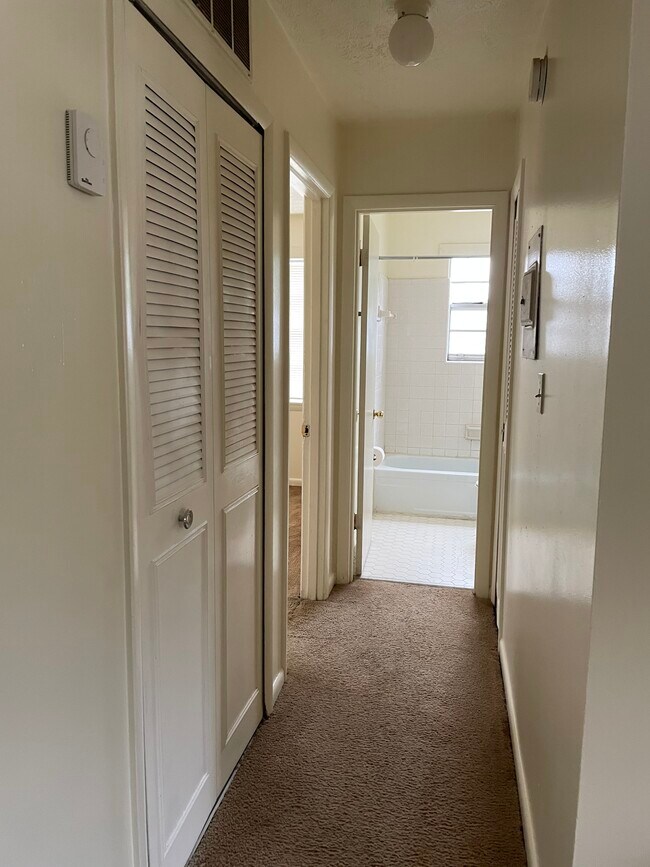 Building Photo - 3600 Georgetown Pl