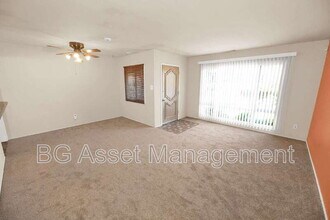 Building Photo - 950 Kelvin Ct