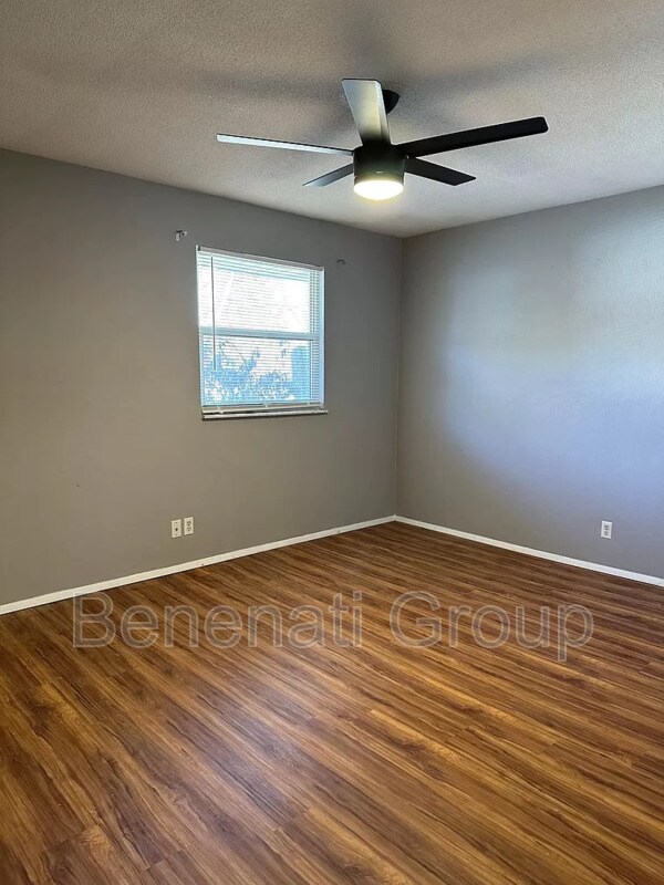 2150 Alameda Ave Unit 3, Maplewood, MO 63143 Condo for Rent in