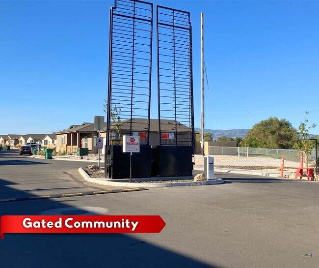 Foto del edificio - 5316 Crst Cv Dr