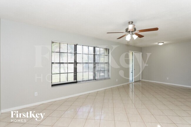 Foto del edificio - 3511 SE 1st Pl