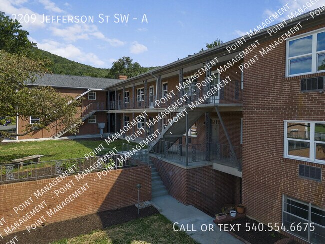 Foto del edificio - 2209 Jefferson St SW