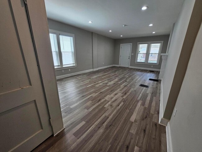 Foto del edificio - 1068 Scott St