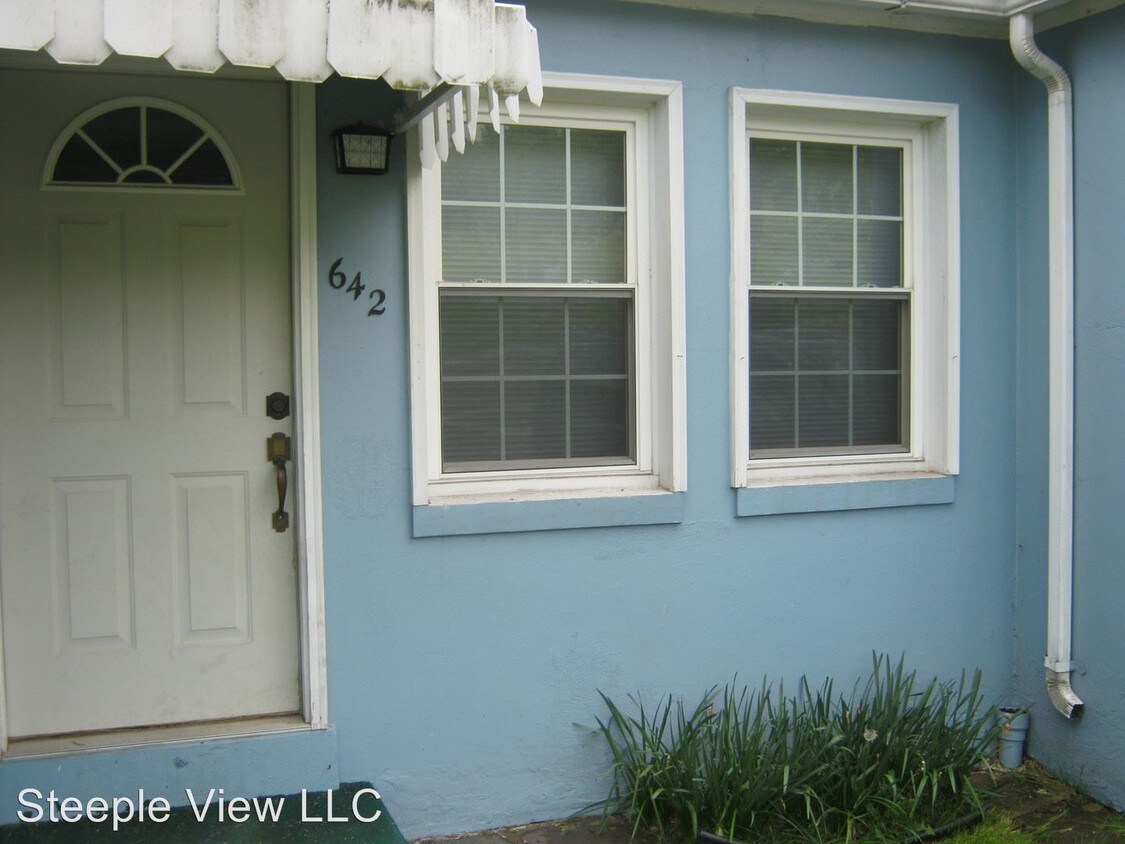 Primary Photo - 2 br, 1 bath House - 642 Fayette St