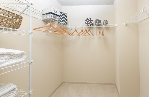 Building Photo - 227 N Columbus Dr