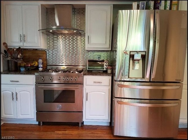 Foto del edificio - 1 Brightwood Ln