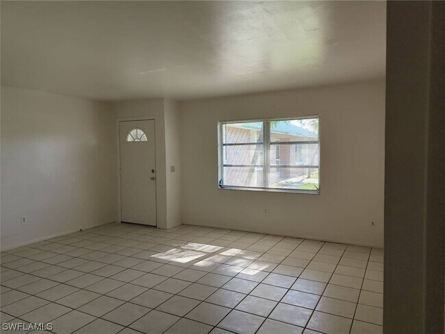 Foto del edificio - 107 SW 16th Terrace