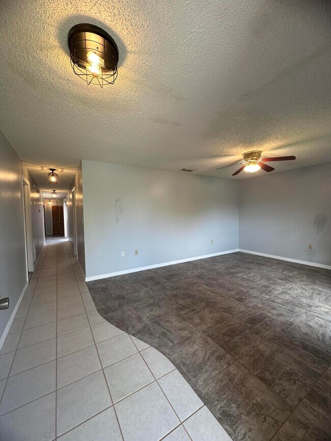 Building Photo - 141 Ocean View Ln