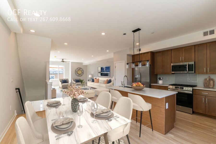 Primary Photo - Four Bed Greys Ferry Home