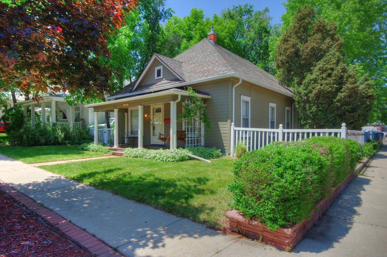 Foto principal - 5627 Yarrow St